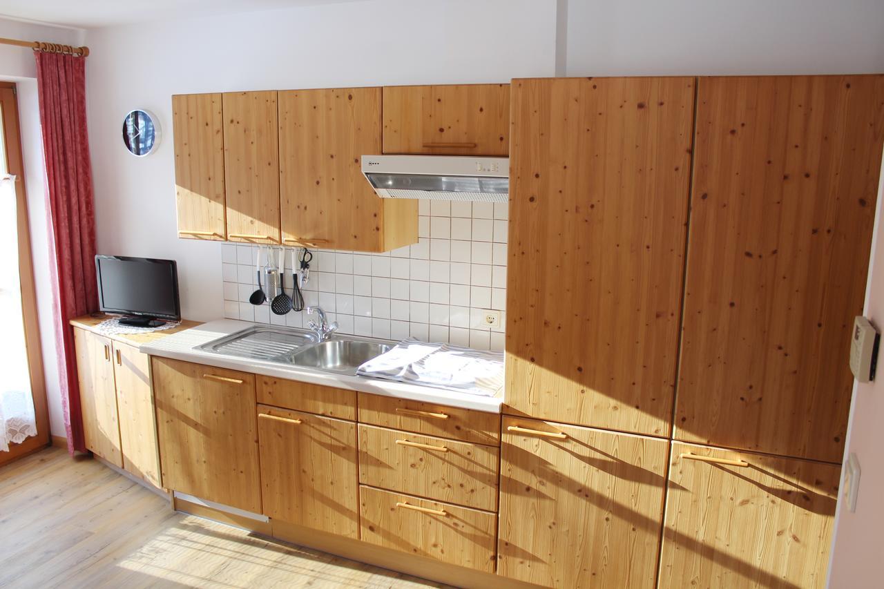 Haus Waldruhe Apartment San Candido Exterior photo