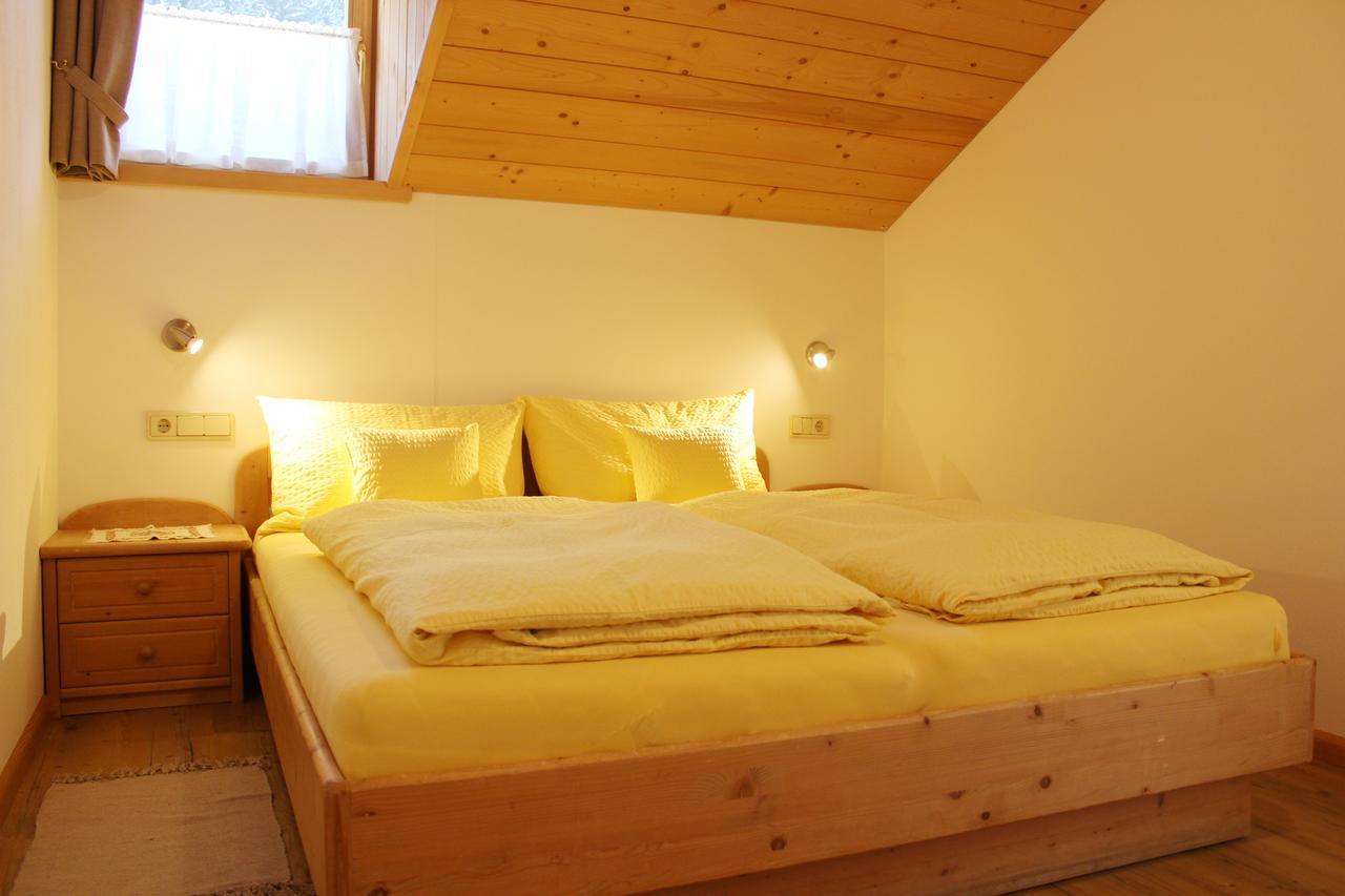 Haus Waldruhe Apartment San Candido Exterior photo